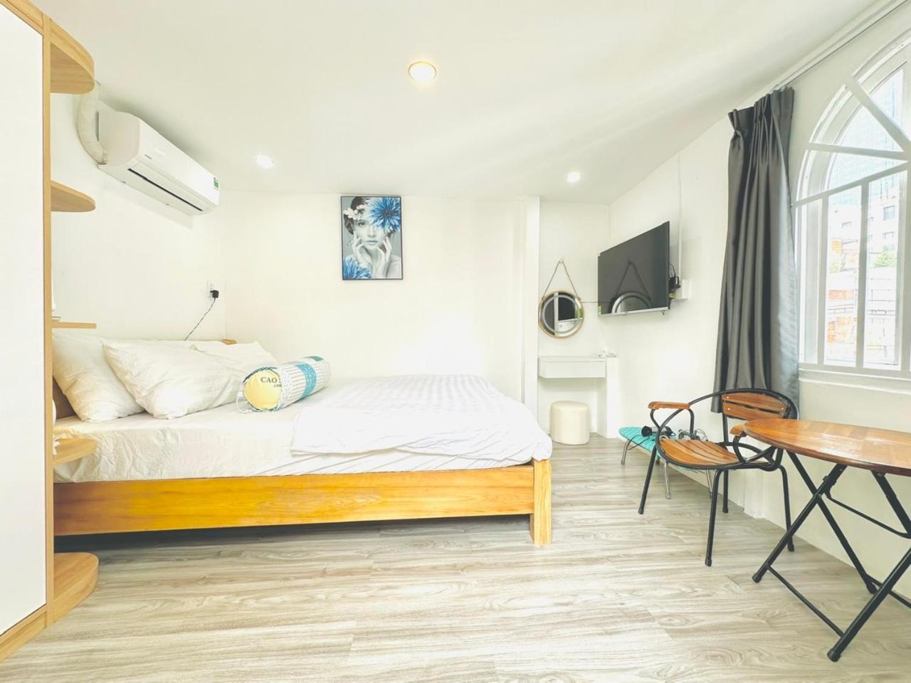 Spacious Penthouse private rooftop in D1 HCMC
