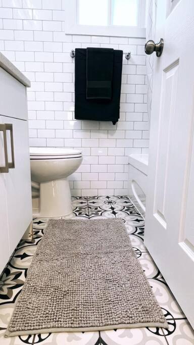 Classy single family house, walk to St Boniface