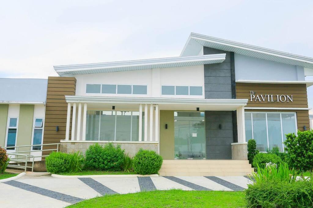 Brand new Townhouse for rent fully airconditioned, shared pool and community friendly view 5