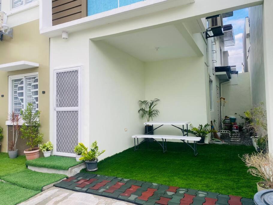 Brand new Townhouse for rent fully airconditioned, shared pool and community friendly view 4