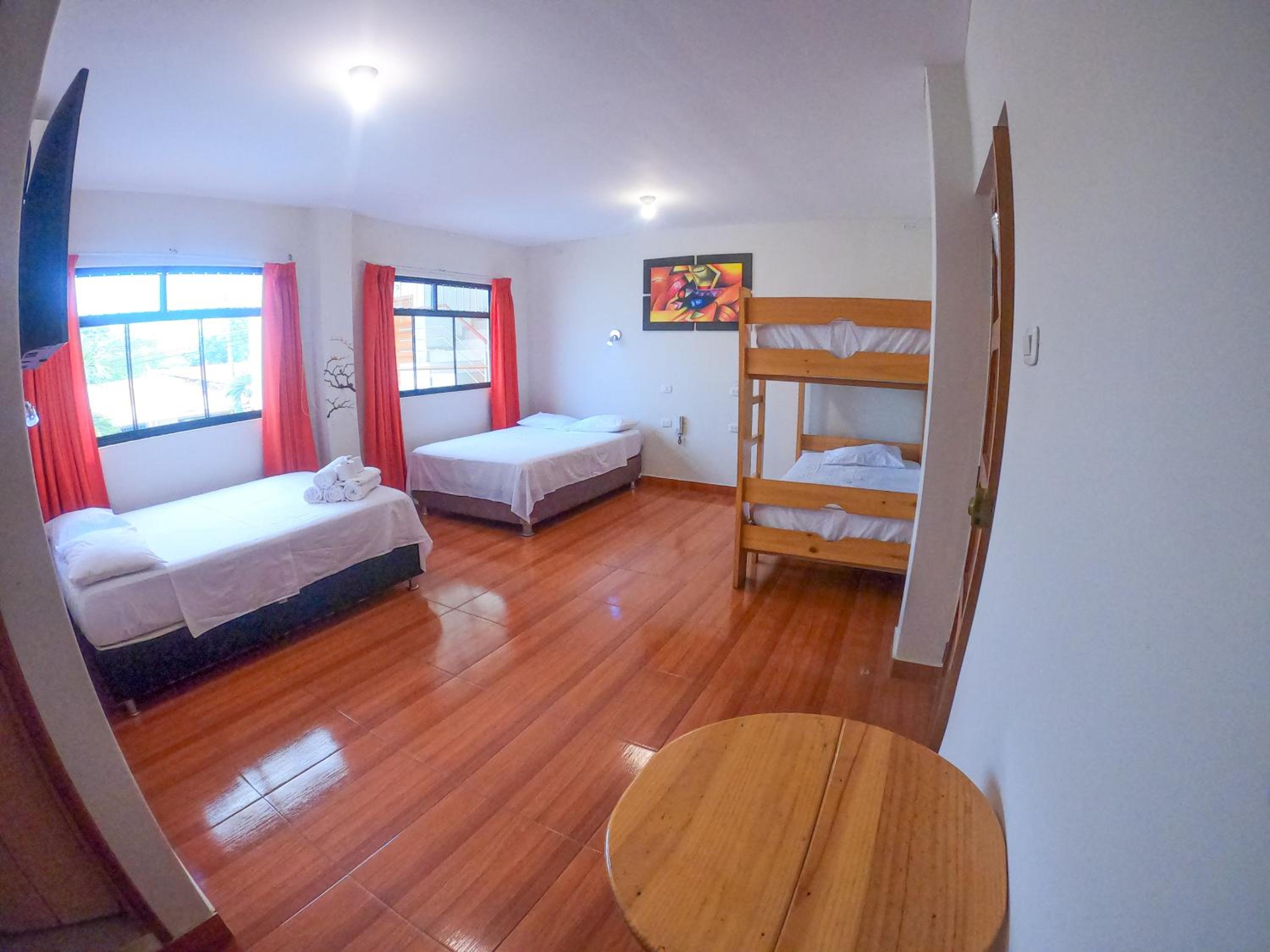 Residencial Marina House