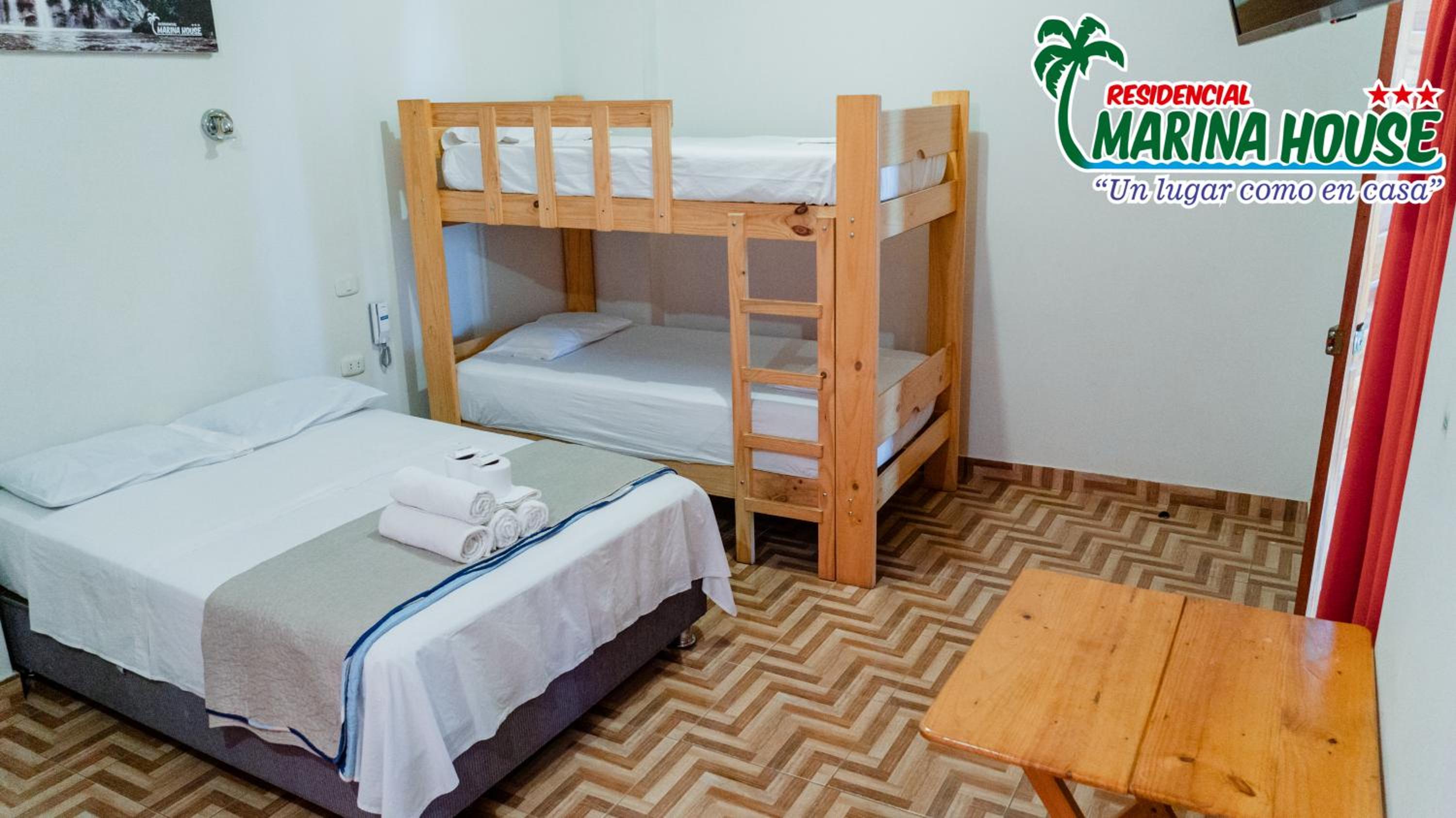 Residencial Marina House