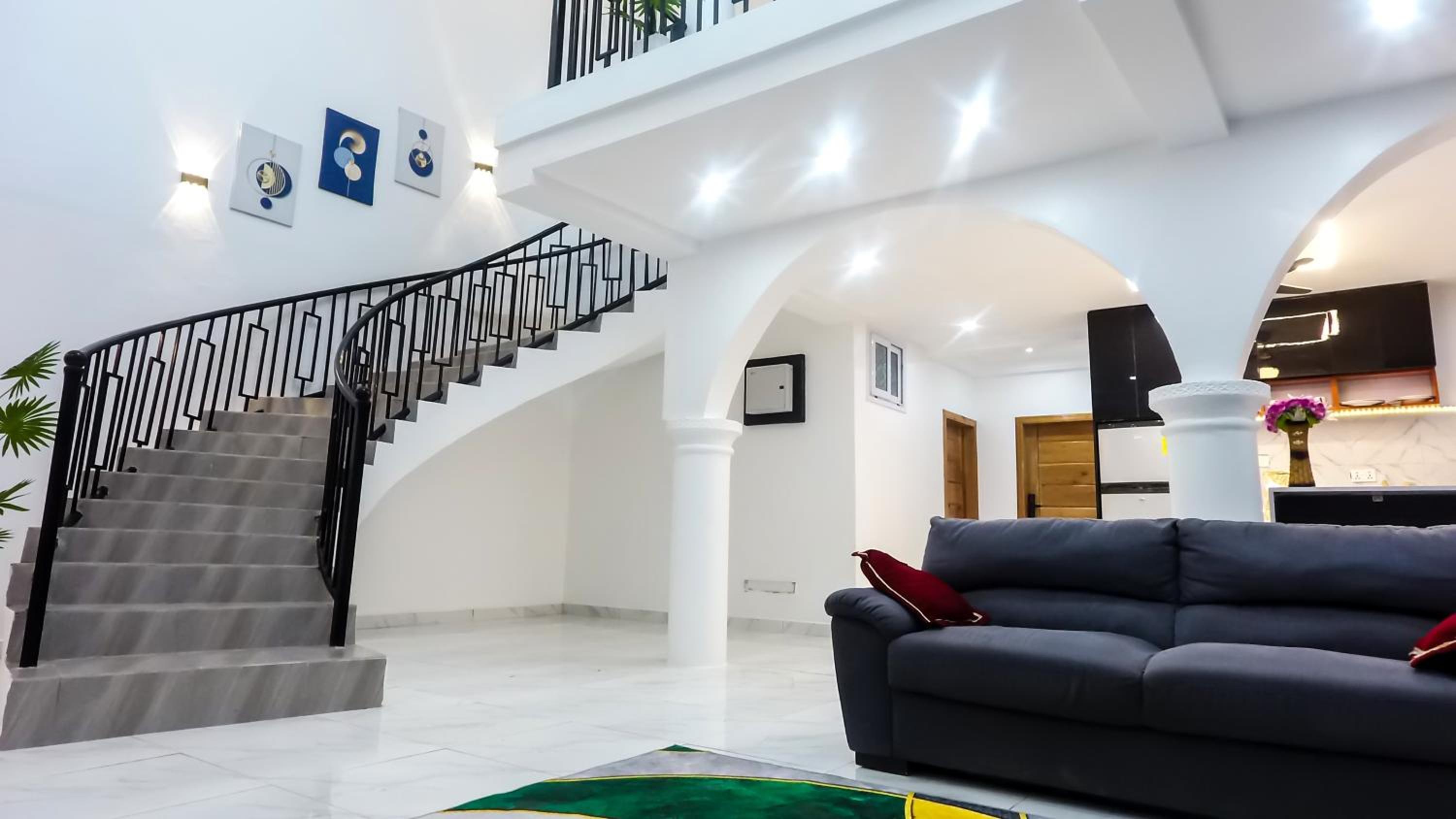 MILYREX VILLA
