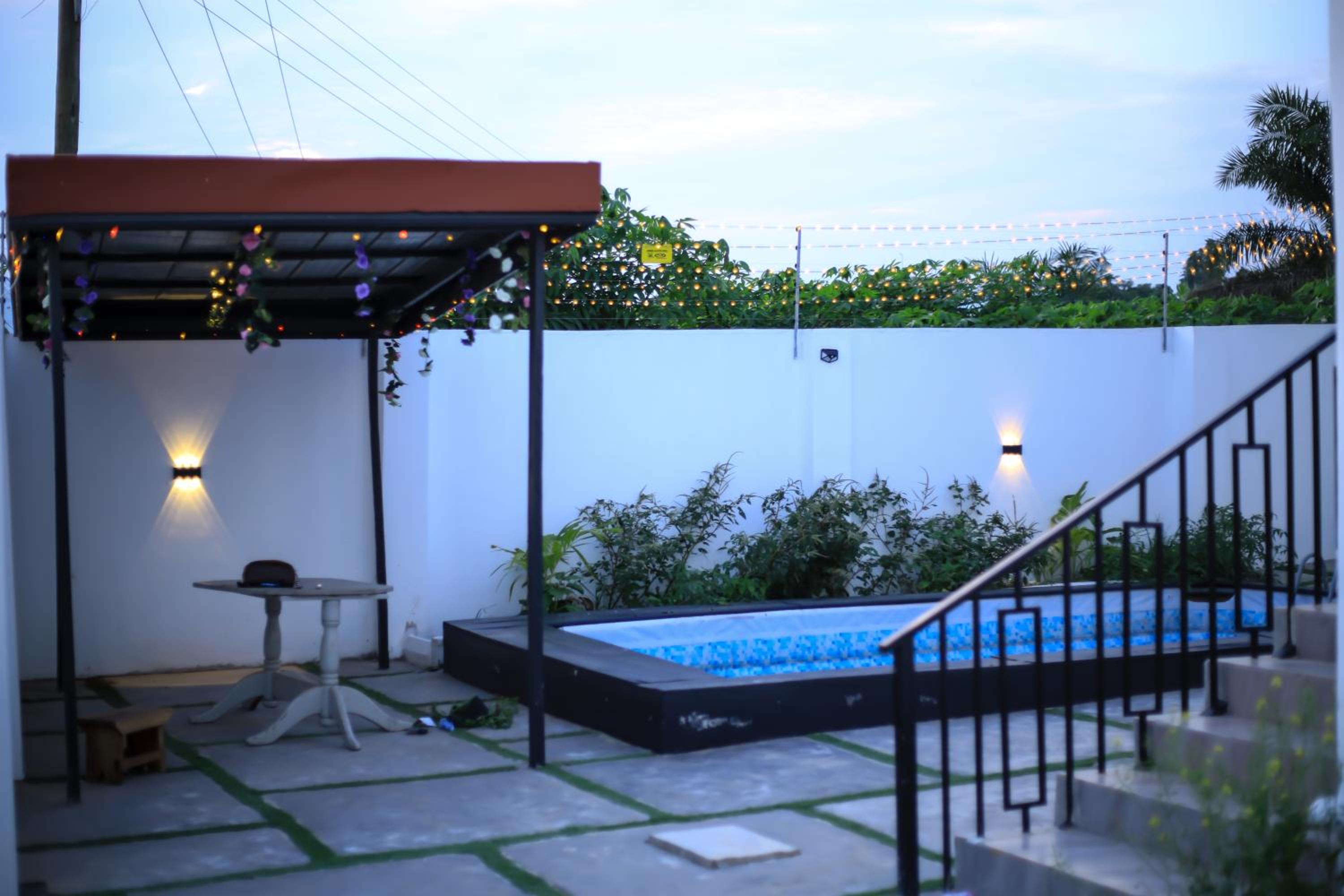 MILYREX VILLA