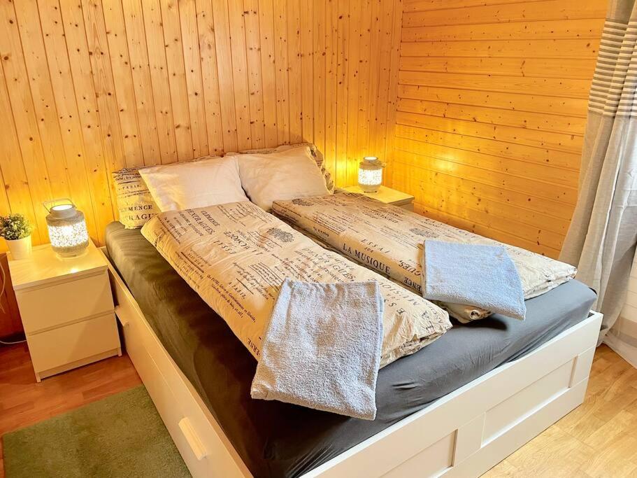 stunning panoramic views! Hottube & Sauna