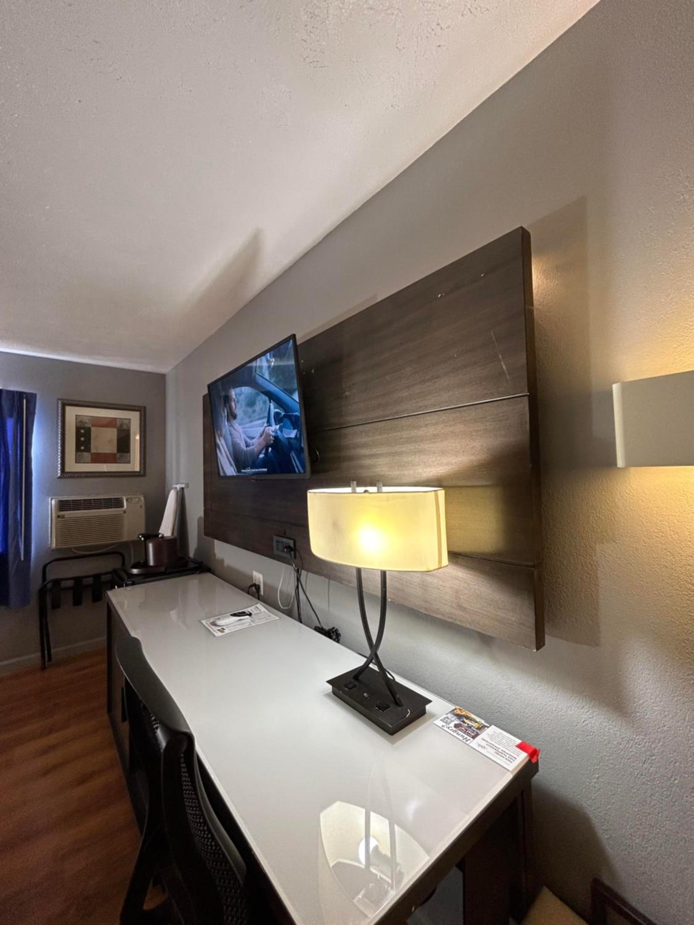 Rodeway Inn Emporia