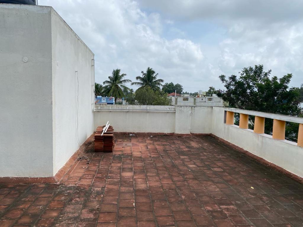 Kamalam 3BHK Villa 1AC and 2 Non AC Bedrooms view 5