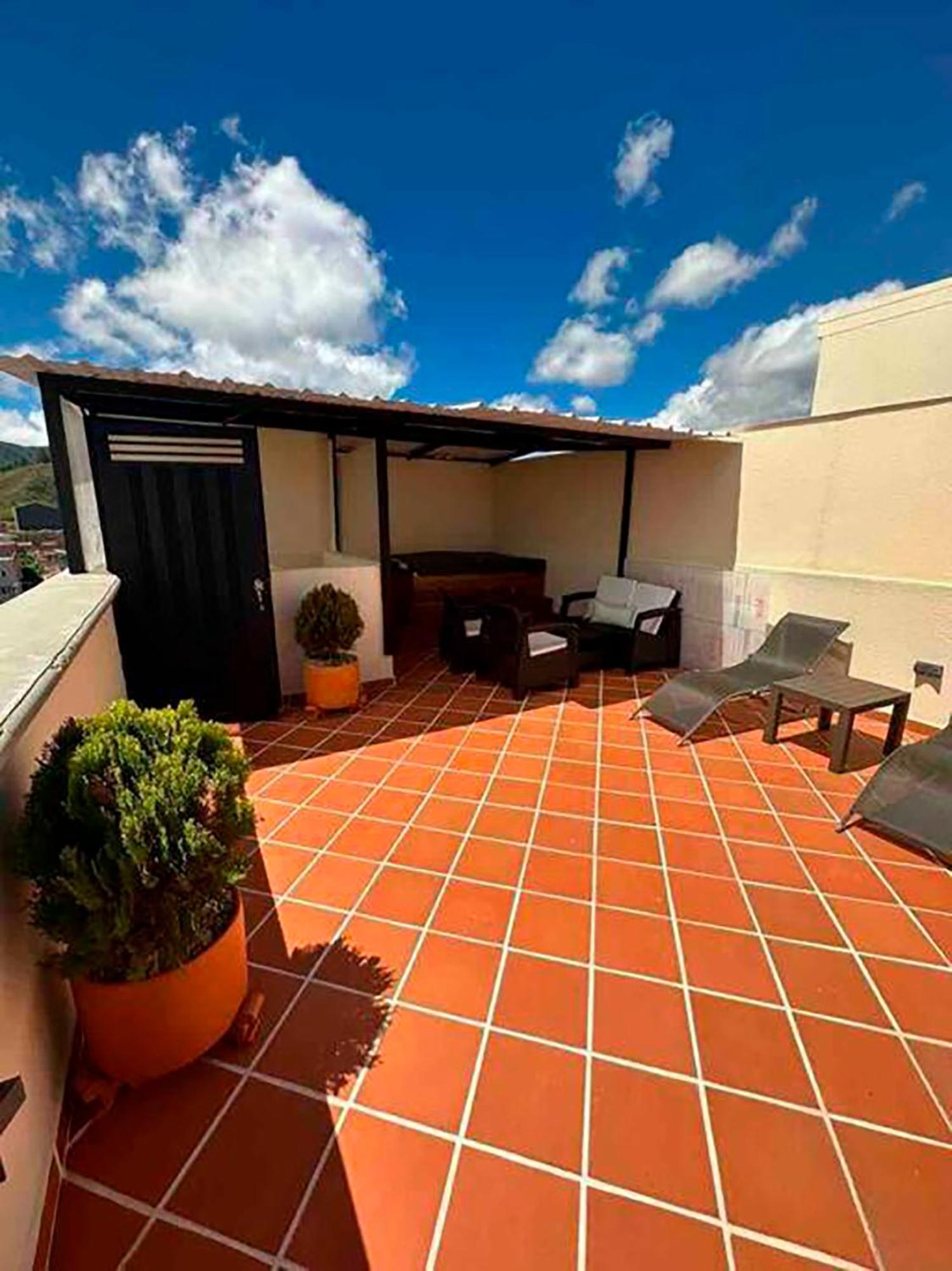 Apartamento 403 - Terraza con Jacuzzi - 2 Habitaciones - Rentas Cortas Gerencial