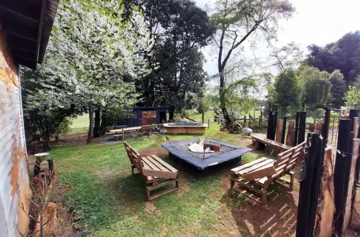 Las brujitas casa de campo