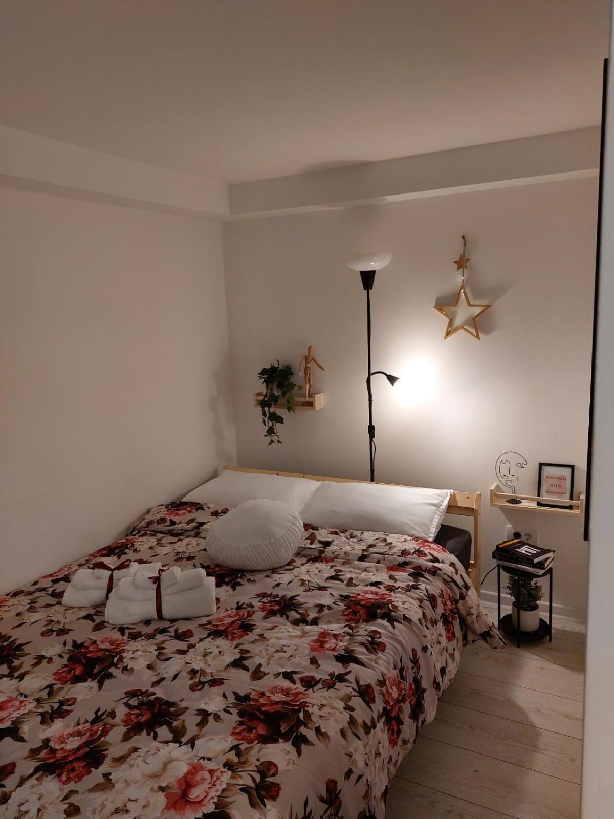 Bowler Hat Apartment Belgrade