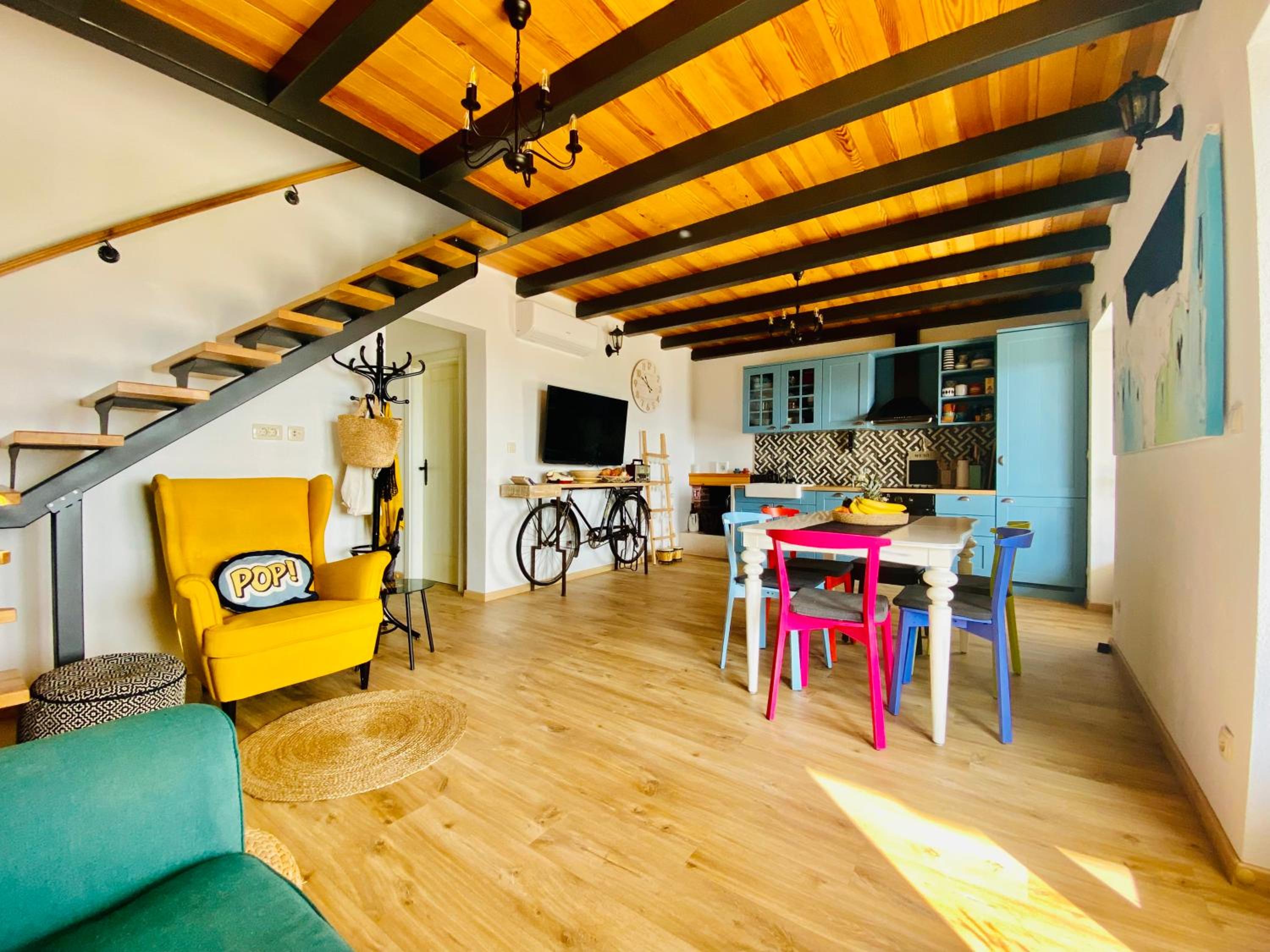 Unique villa in olive field with salted swimming pool-Villa Frida
