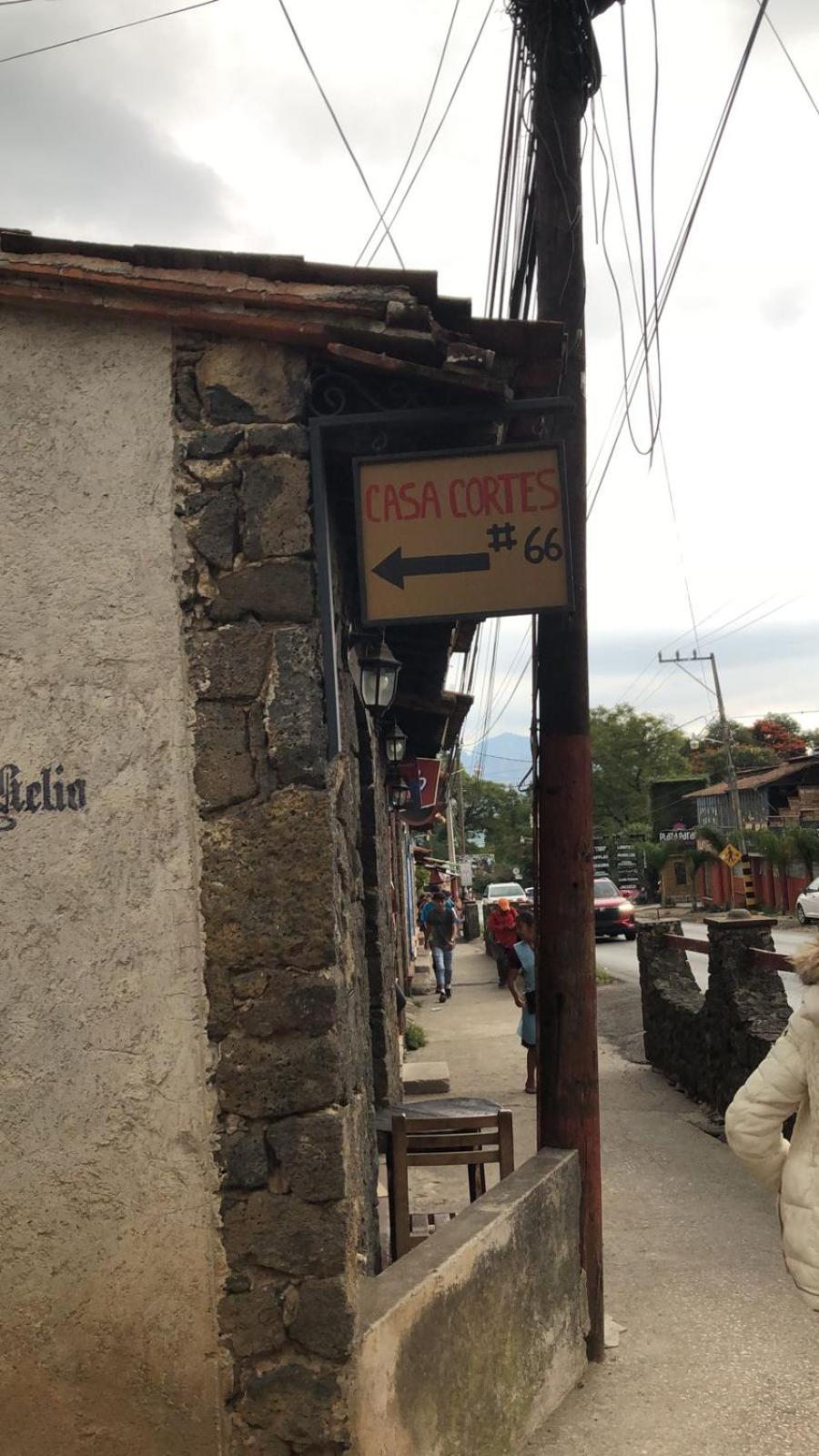 Refugio privado a pasos del centro - Hospedaje Casa Cortés view 3