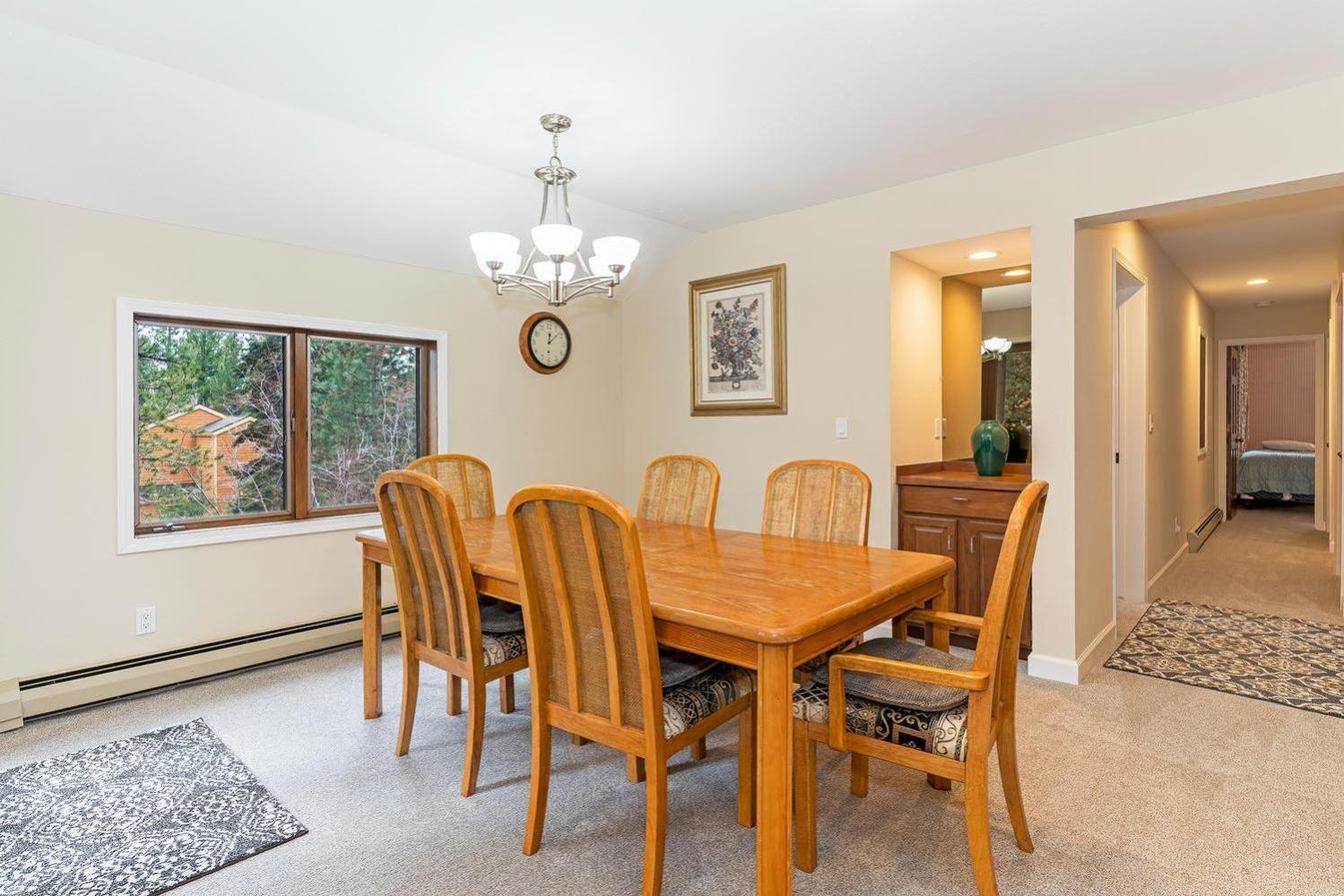 47 McCloud - Upper Unit 3 Bedrooms - Property Image 12