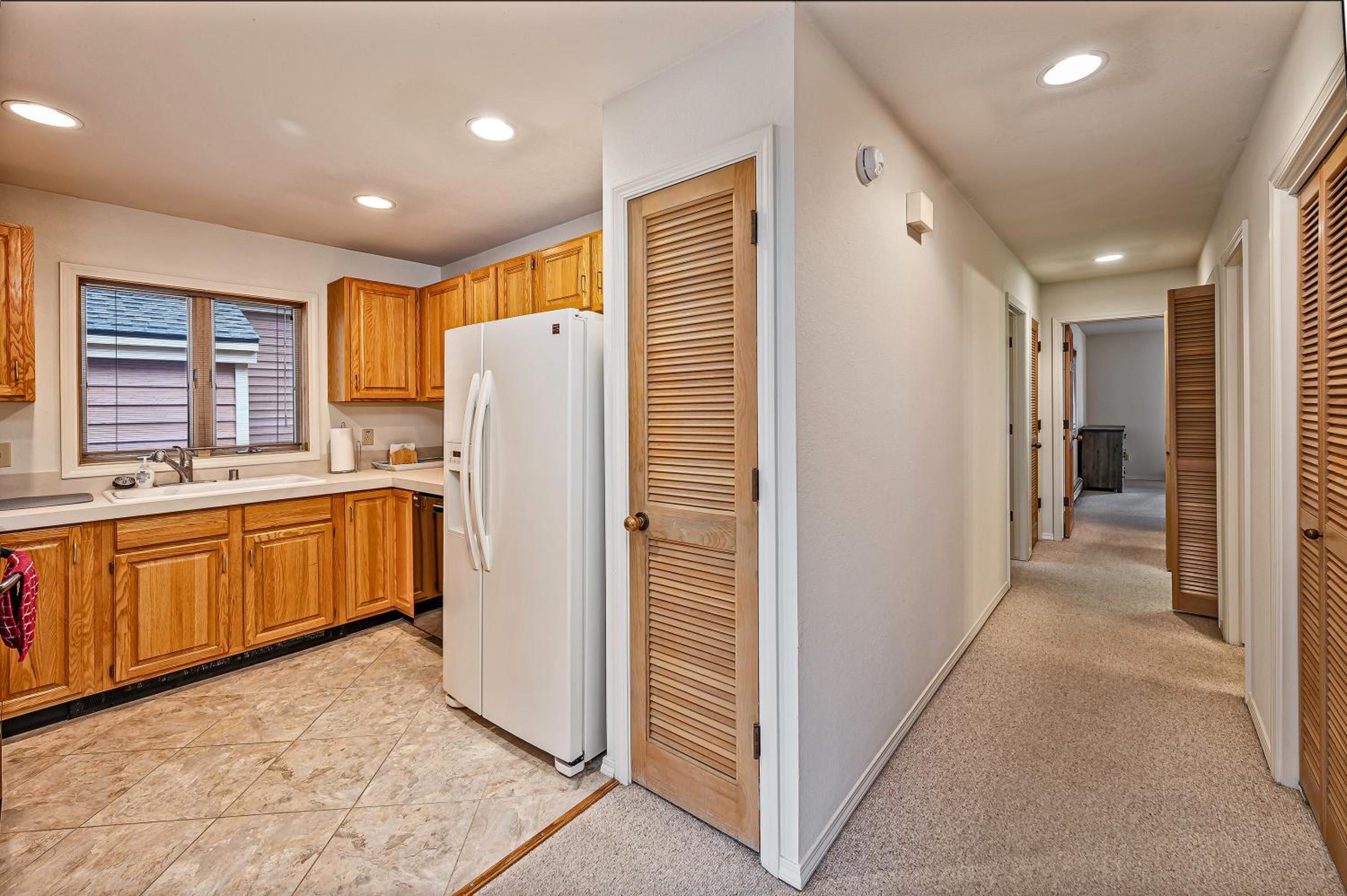 5 McCloud - Bright and Quaint Living - Property Image 13