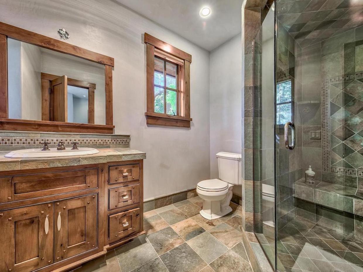 A Touch Of Tuscany In a Lake Tahoe Estate - Property Image 36