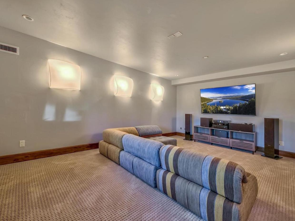A Touch Of Tuscany In a Lake Tahoe Estate - Property Image 45