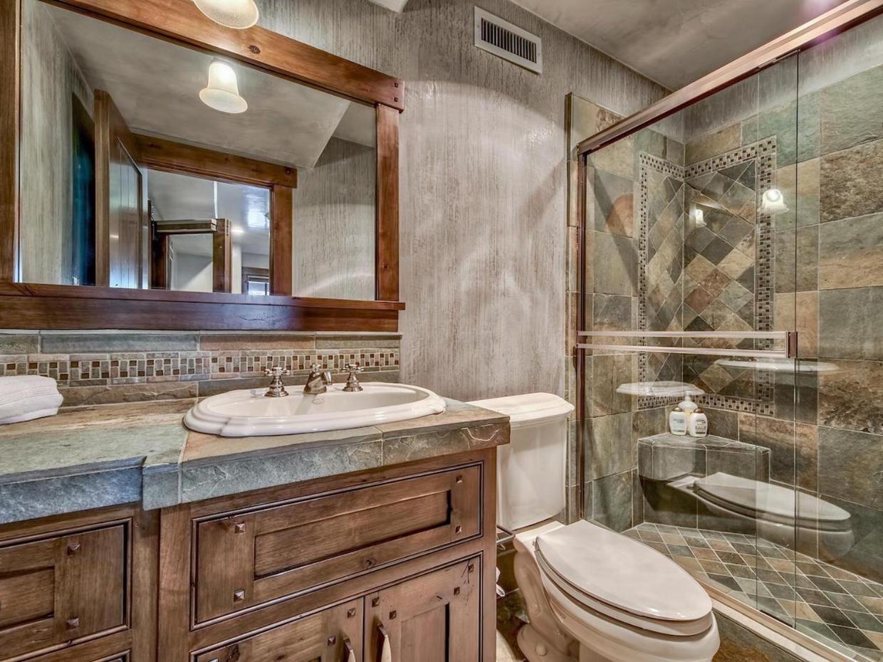 A Touch Of Tuscany In a Lake Tahoe Estate - Property Image 46