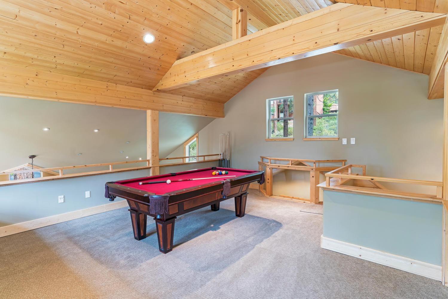 585 Knotty Pine - Gorgoeous Moutain Home - Property Image 17