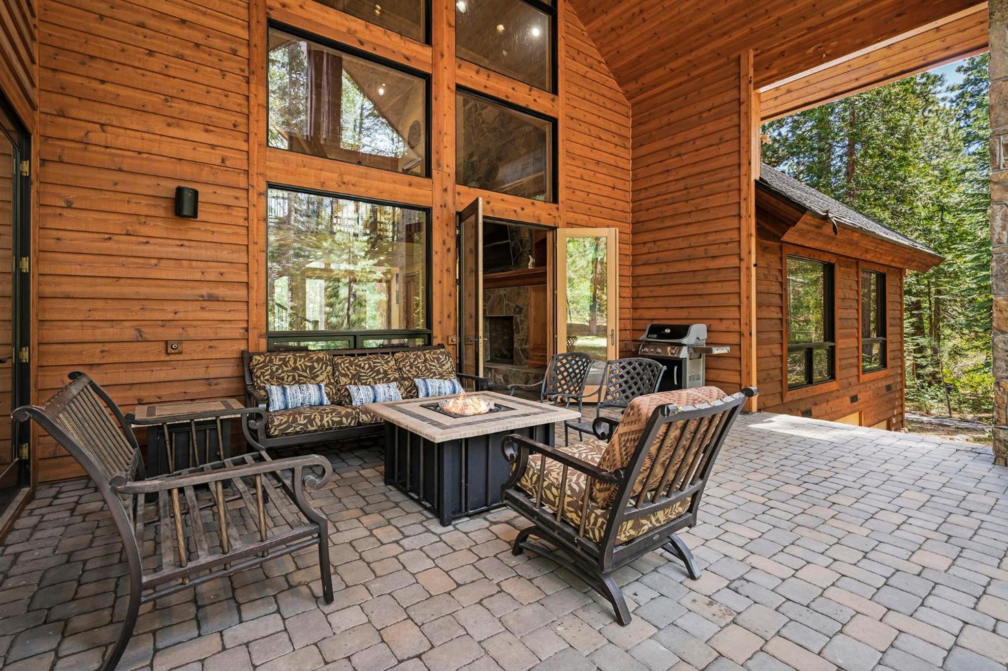 Spectacular low elevation home at its finest! - Property Image 36