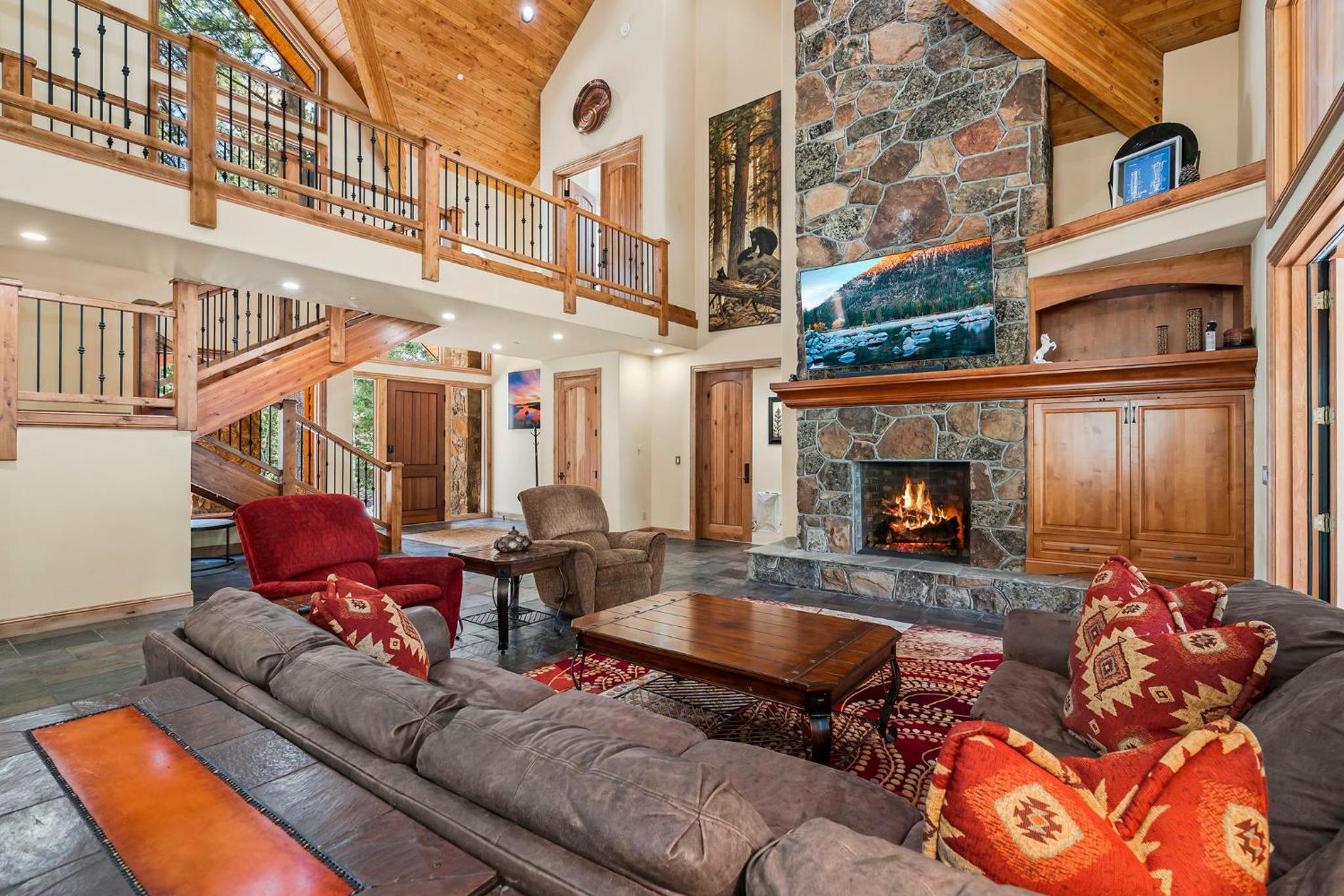Spectacular low elevation home at its finest! - Property Image 39