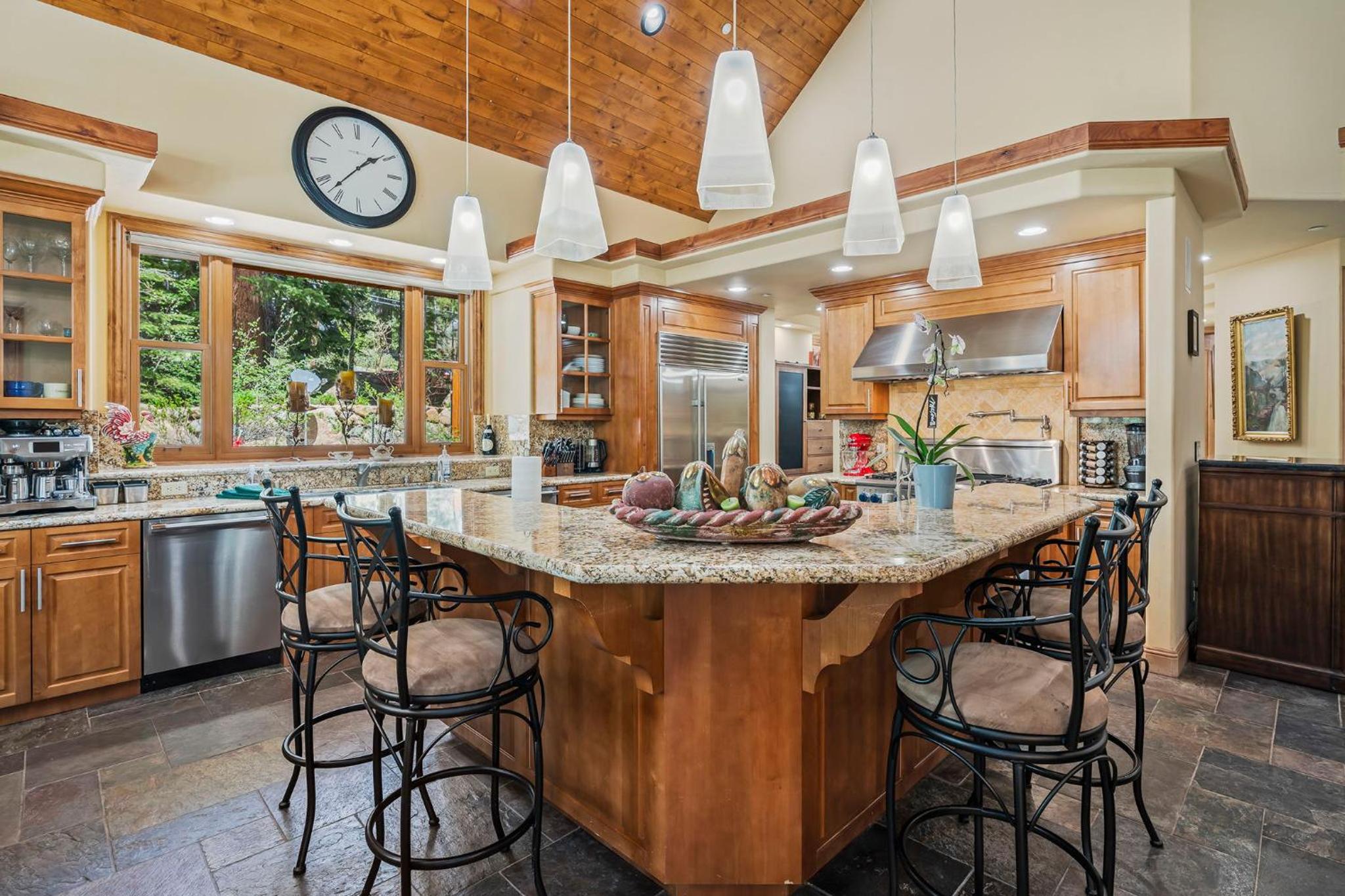 Spectacular low elevation home at its finest! - Property Image 12