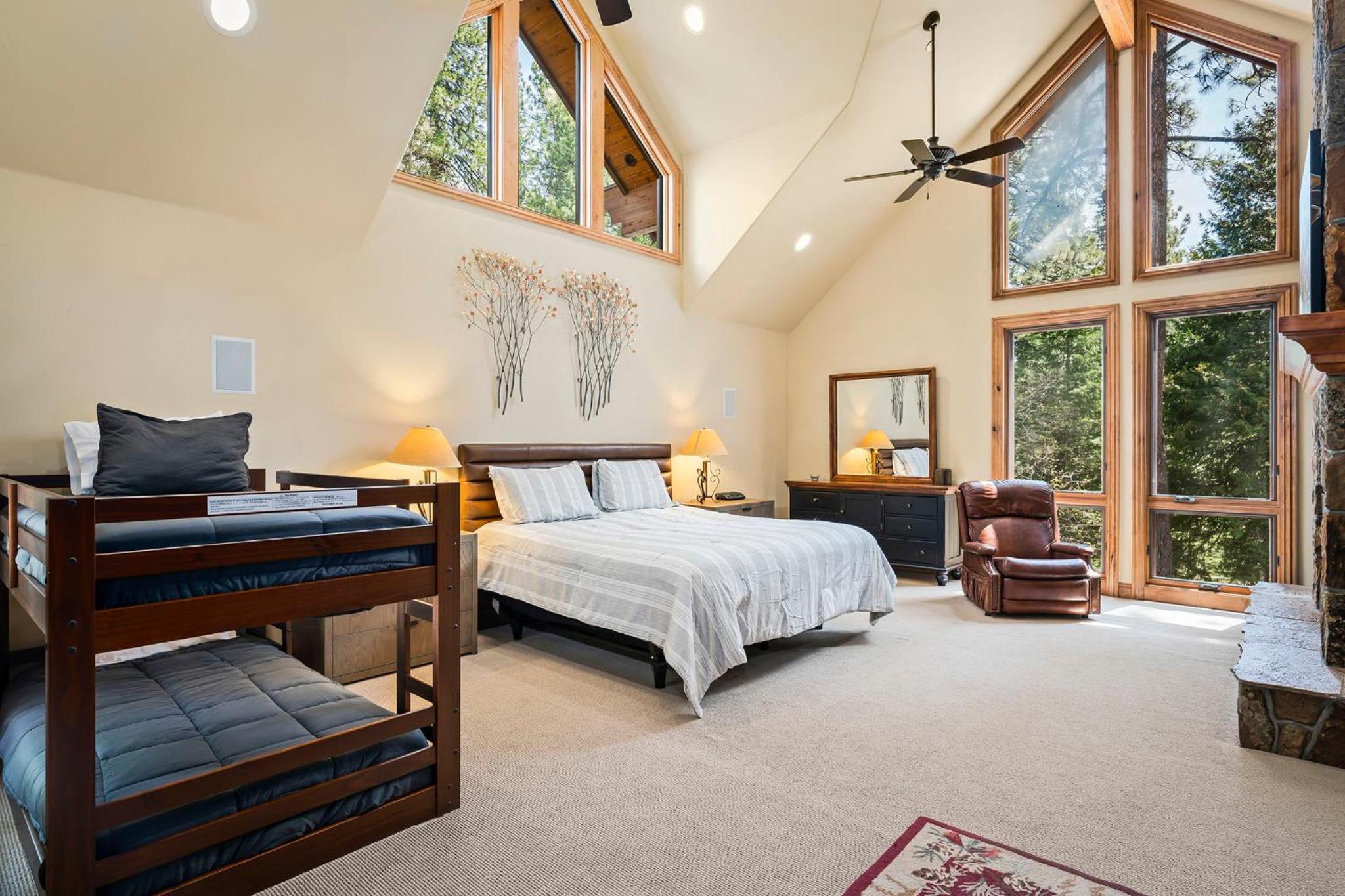 Spectacular low elevation home at its finest! - Property Image 20