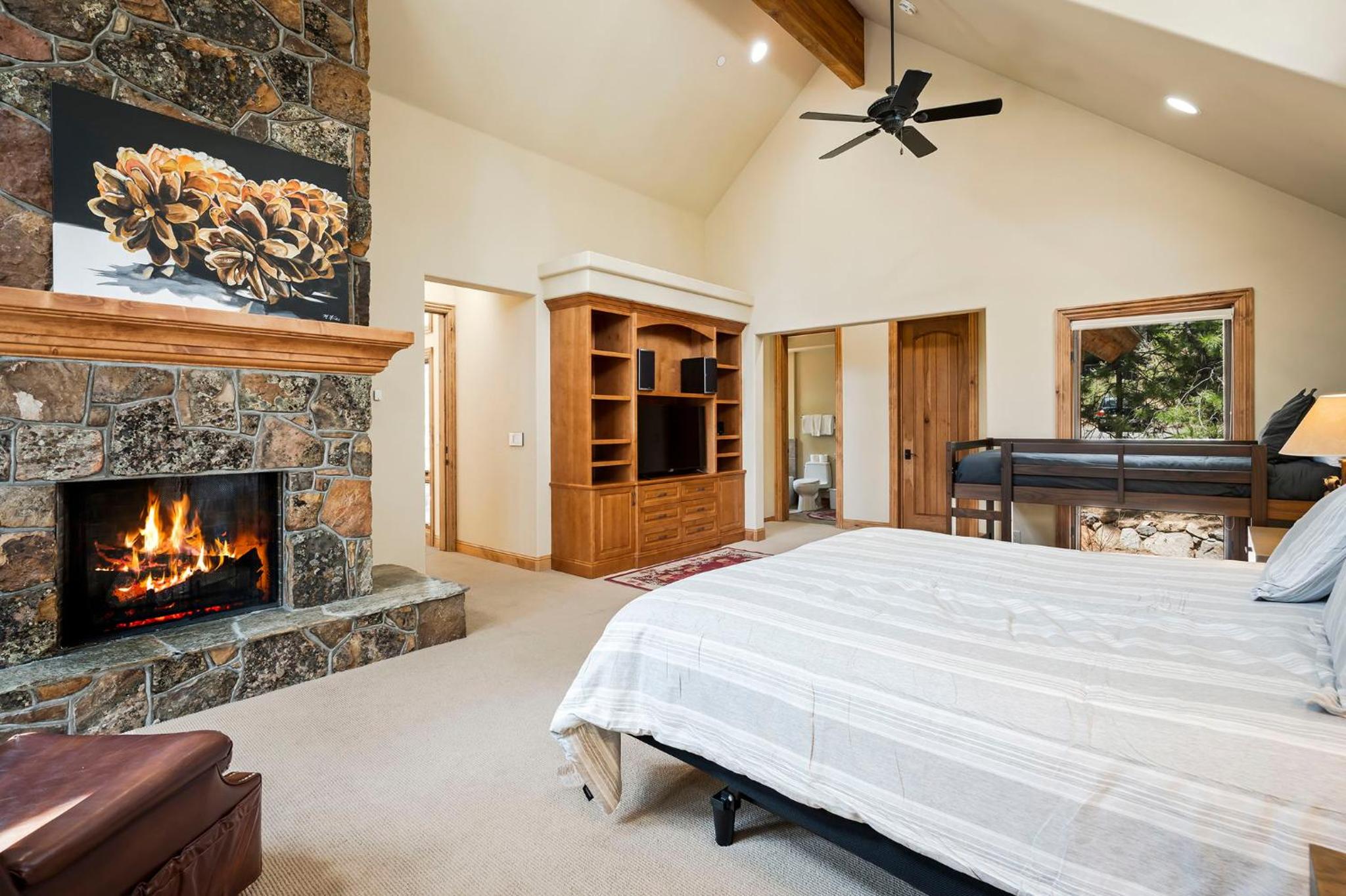 Spectacular low elevation home at its finest! - Property Image 21