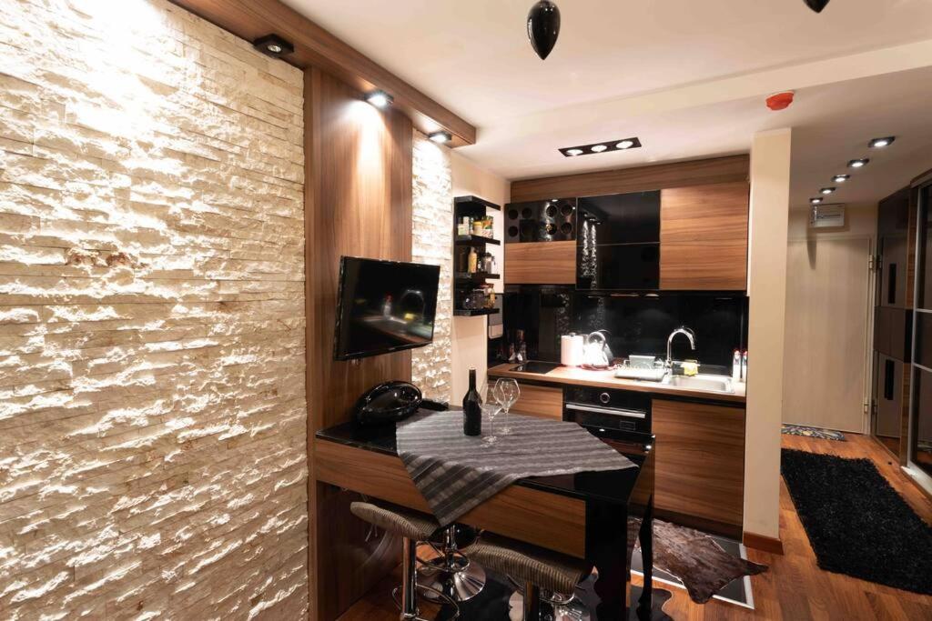 Apartman W Residence
