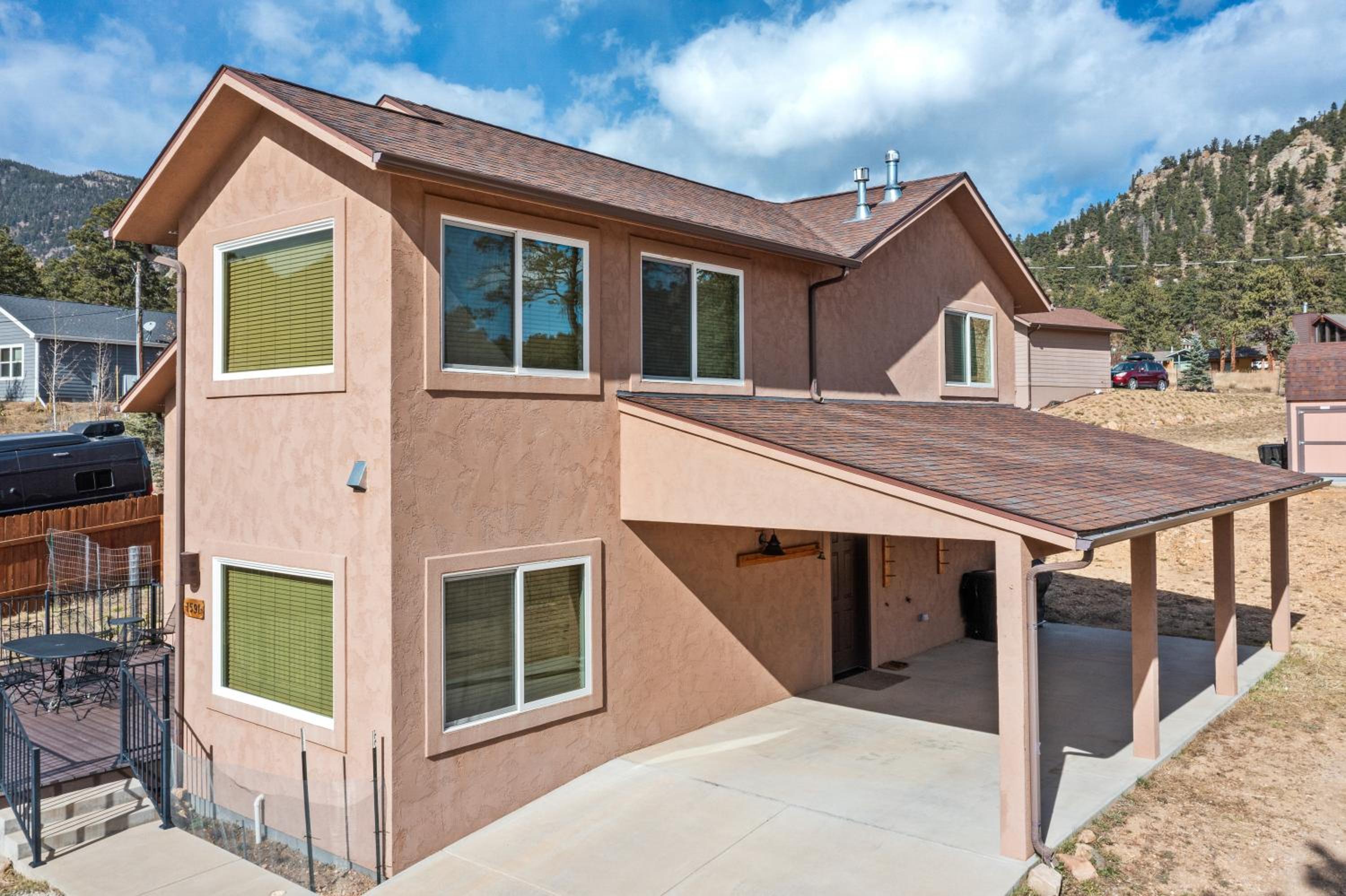 Vista Grande Vacation Rental Home by Estes Park Homes home