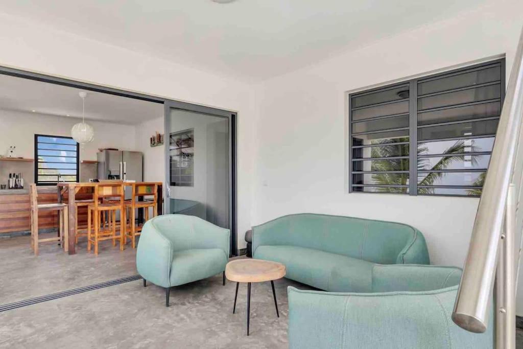 Luxury Apartment with Exclusive Oceanfront Access
