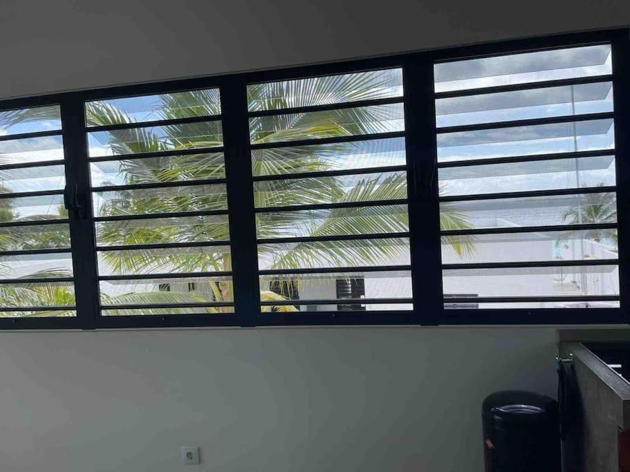 Luxury Apartment with Exclusive Oceanfront Access