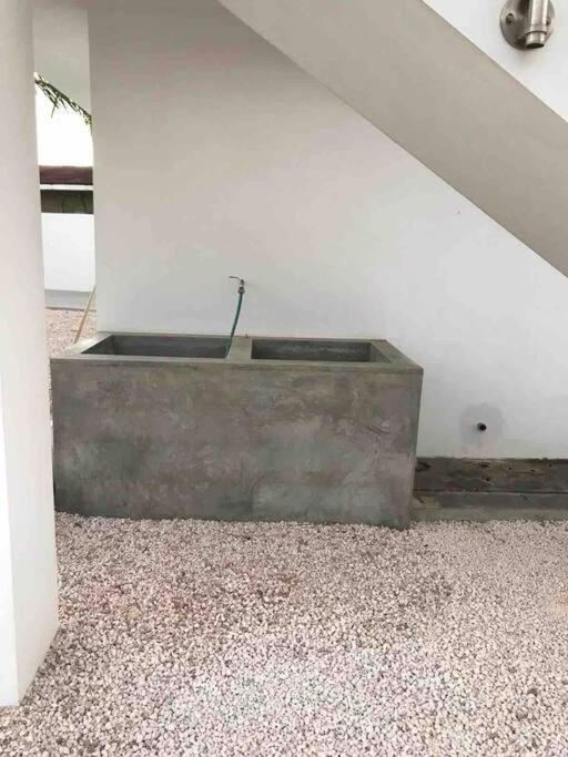 Luxury Apartment with Exclusive Oceanfront Access