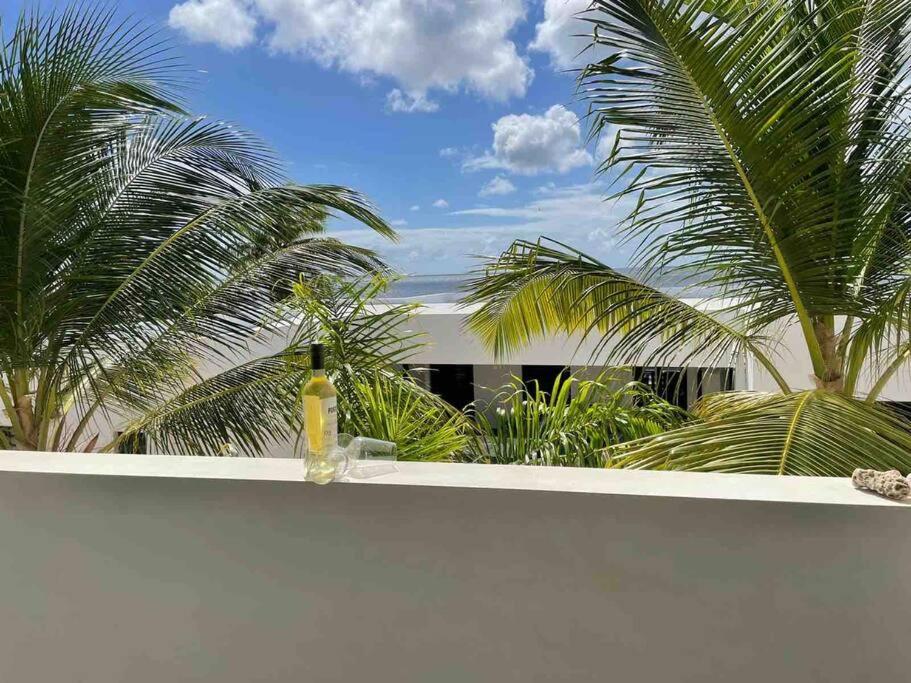 Luxury Apartment with Exclusive Oceanfront Access