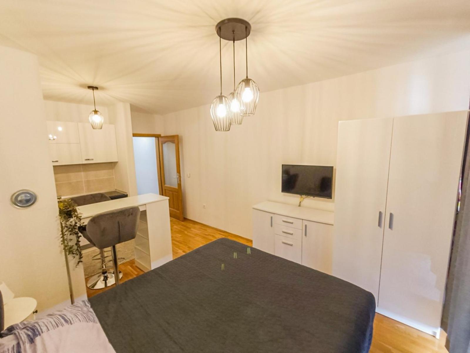 Elite 03 Premium Apartment