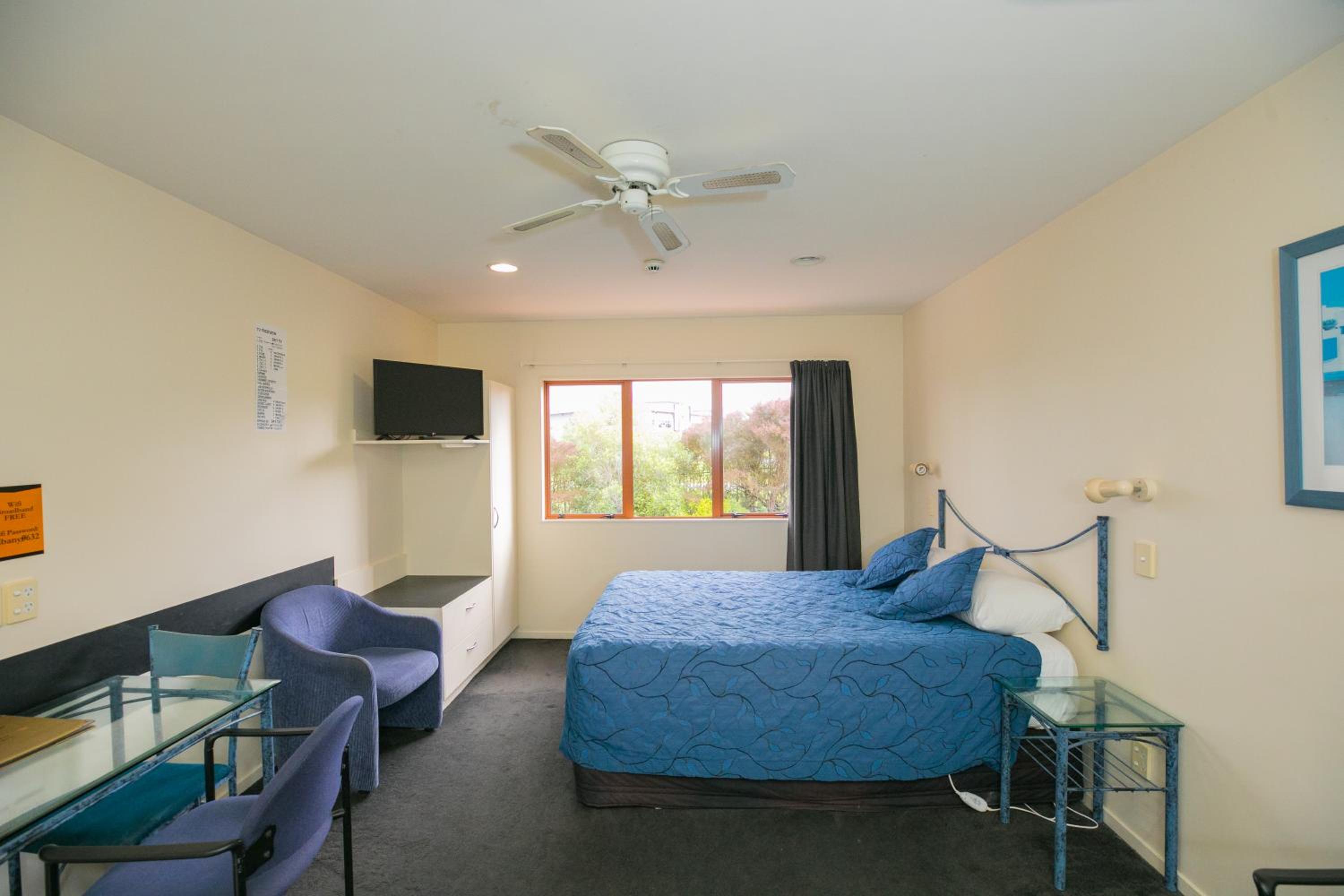 Albany Executive Motor Inn Limited