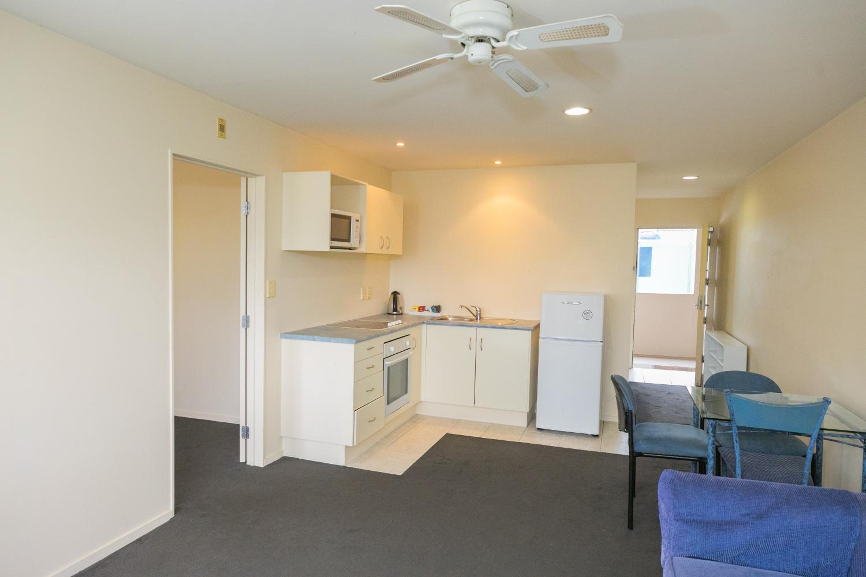 Albany Executive Motor Inn Limited