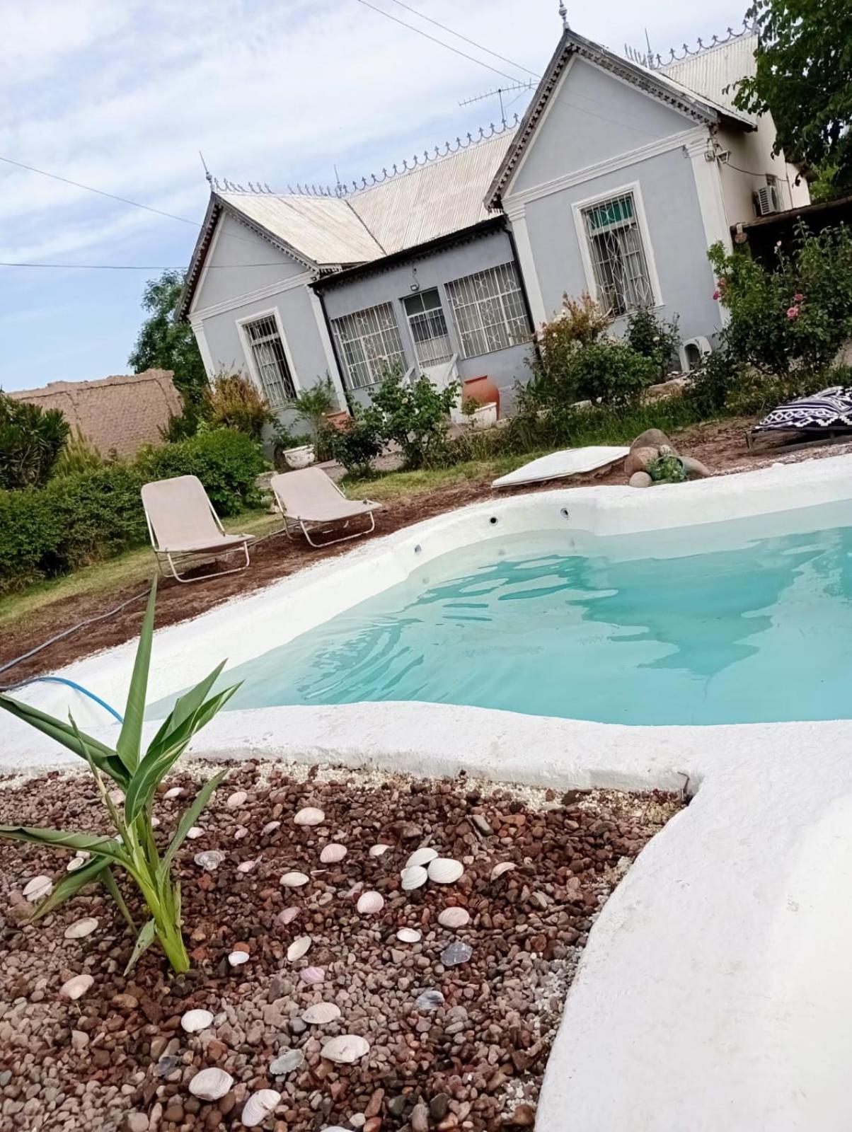 La Casona, chalet rural en finca con piscina JUNÍN DE MENDOZA