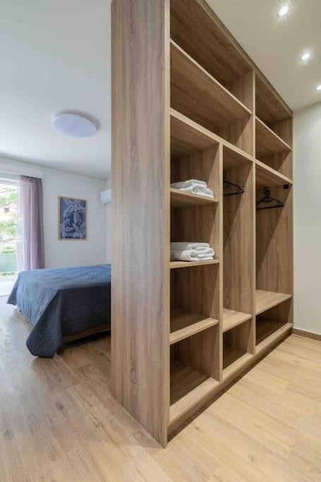 SeaLife Grand Penthouse Varkiza