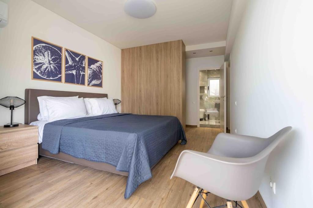 SeaLife Grand Penthouse Varkiza