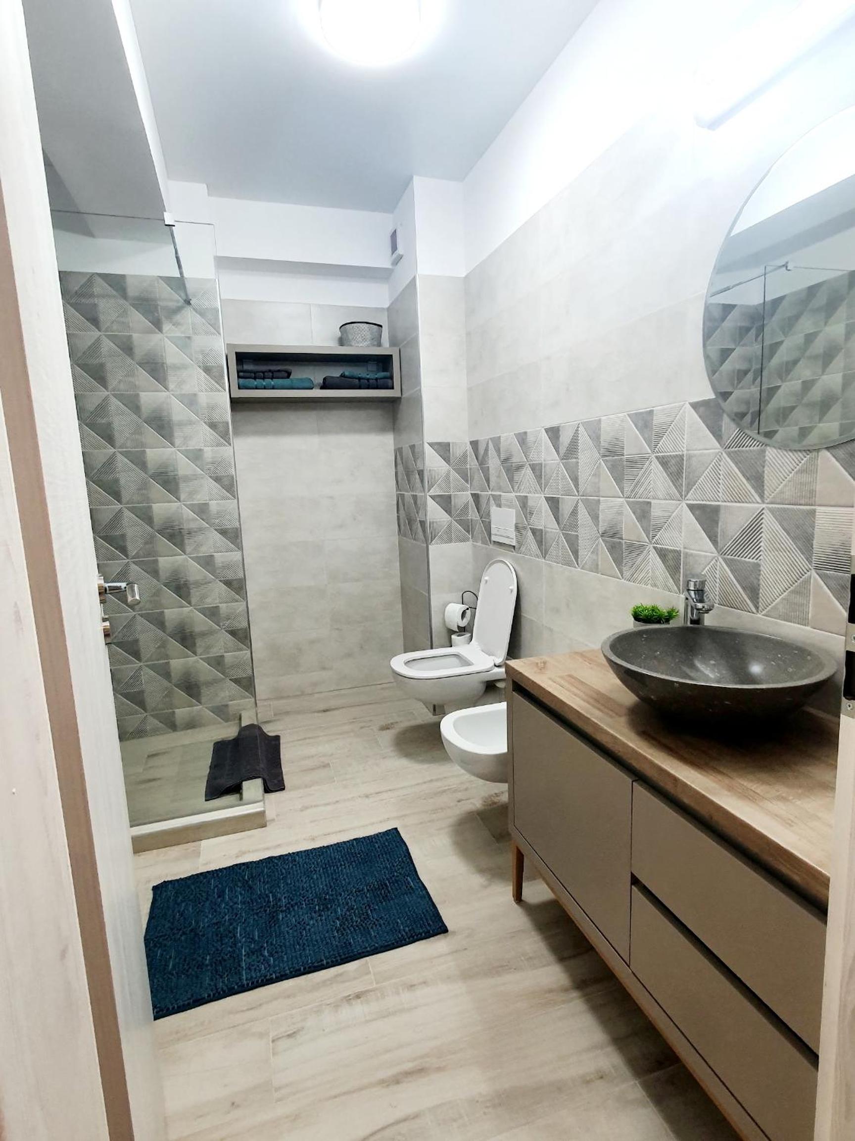 'Just like home' Apartment - with Private Parking Place view 5