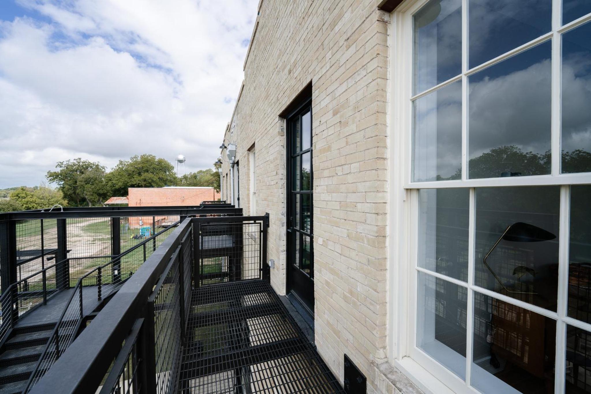 Western 1924 Luxury Lofts view 5