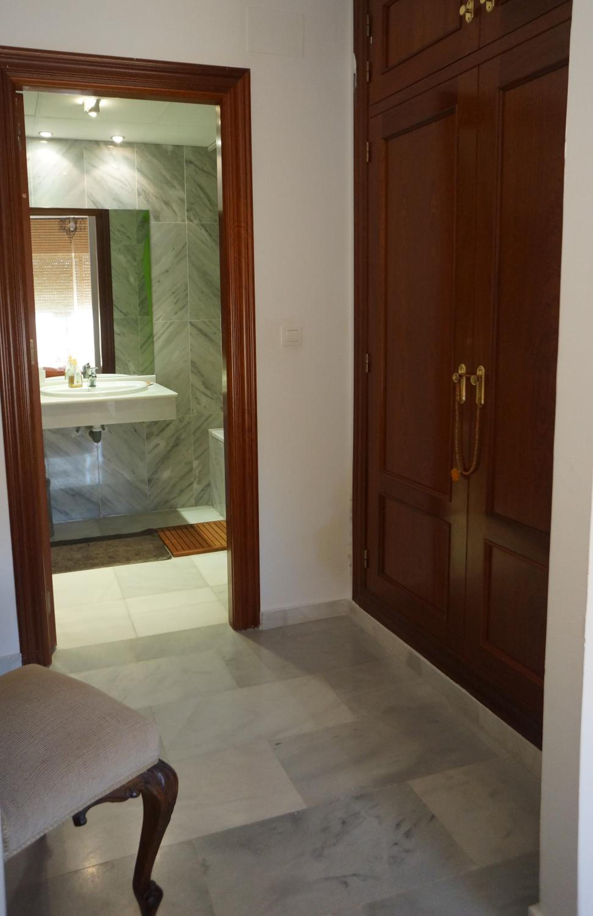 Cute and relaxing bed and breakfast en Albayzín