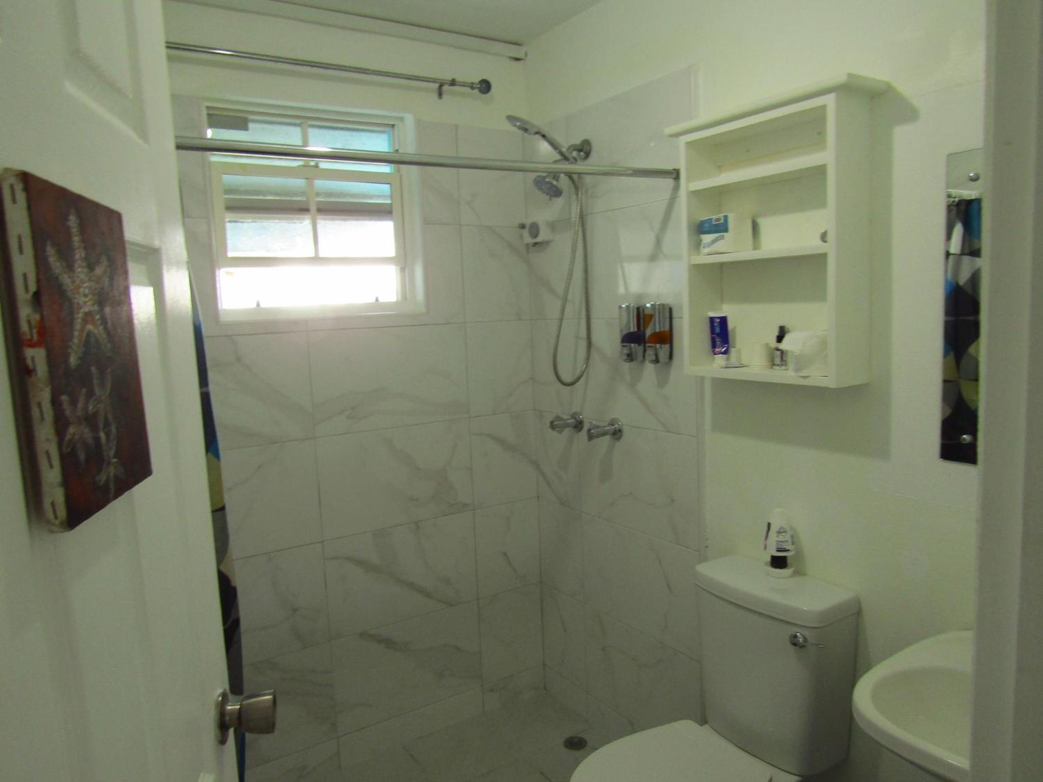 Dover Apt 2 near beach