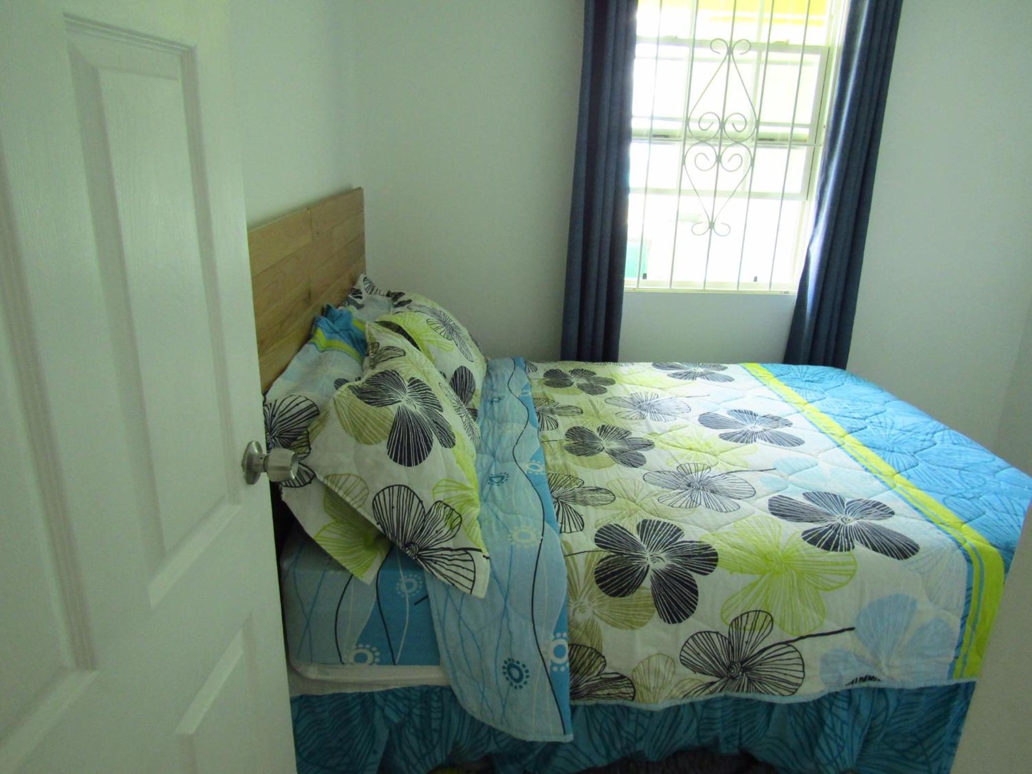 Dover Apt 2 near beach