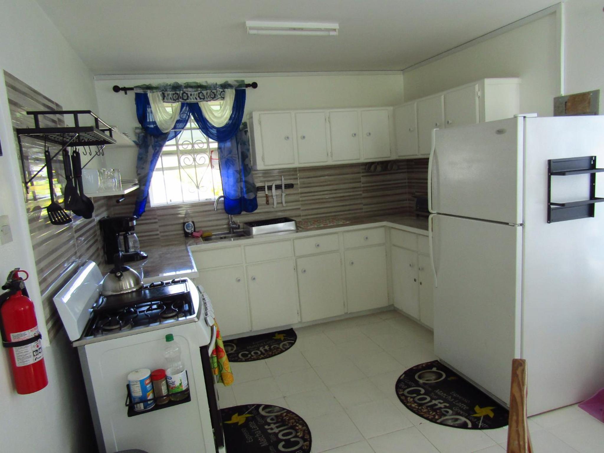 Dover Apt 2 near beach