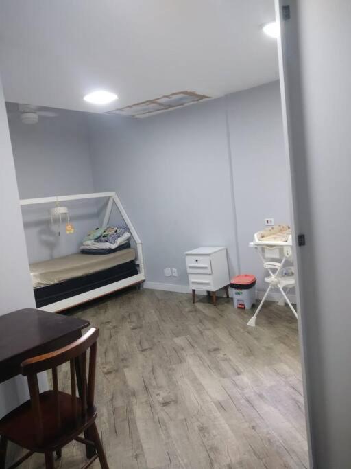 Apartamento próximo a Av. Paulista e metrô Brigadeiro