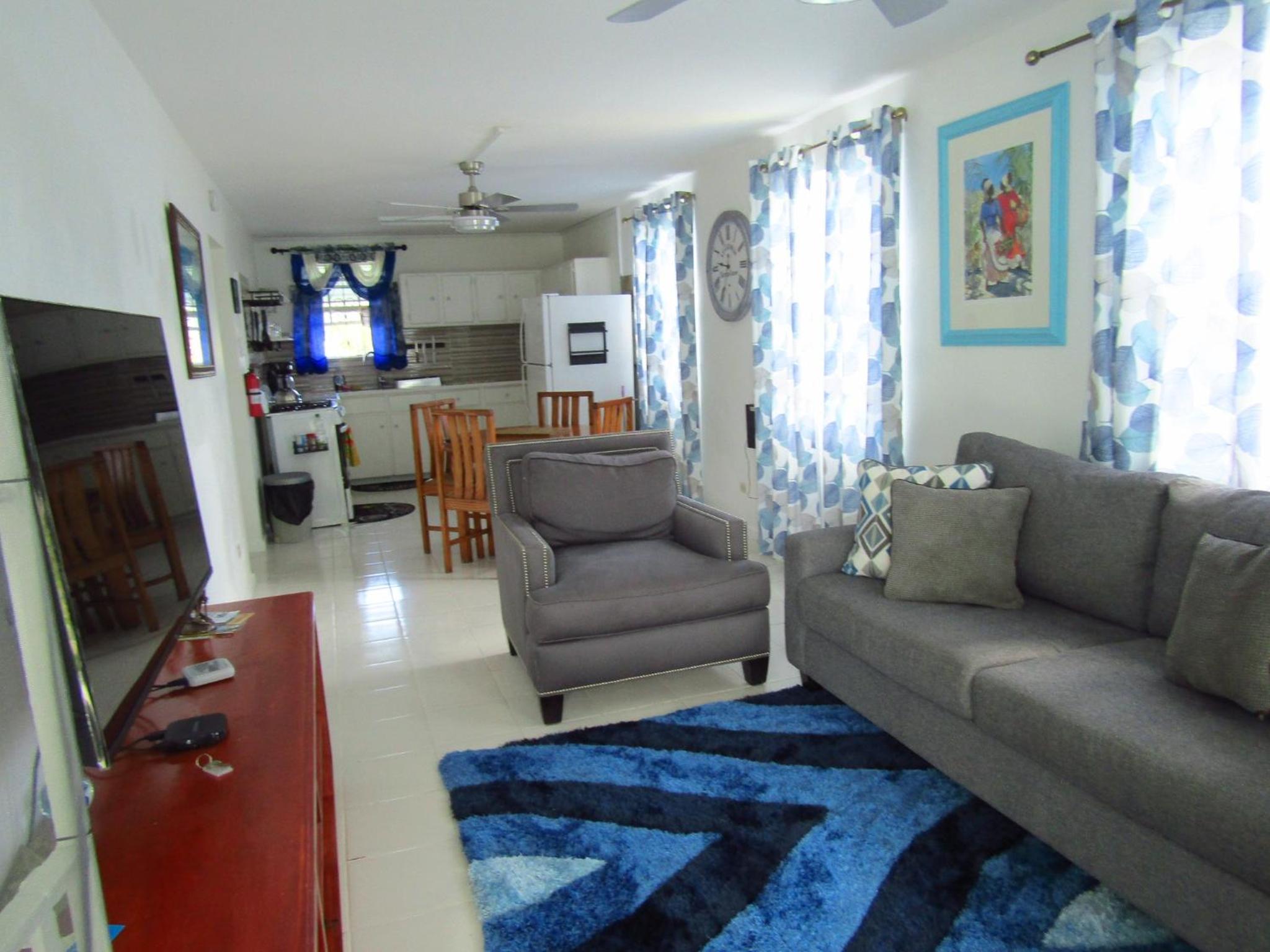 Dover Apt 2 near beach