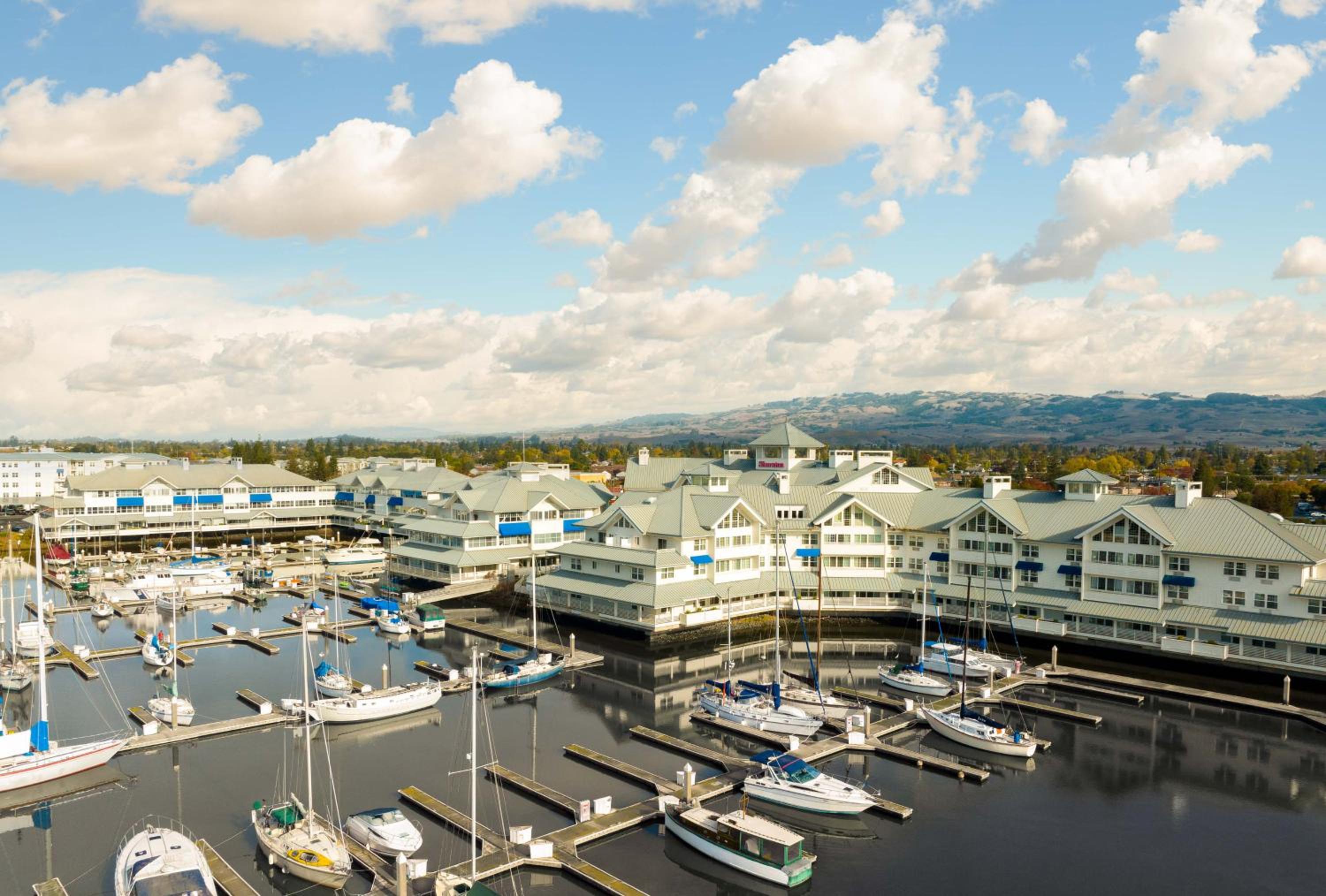 Petaluma Vacations - Sheraton Sonoma Wine Country Petaluma - Property Image 3