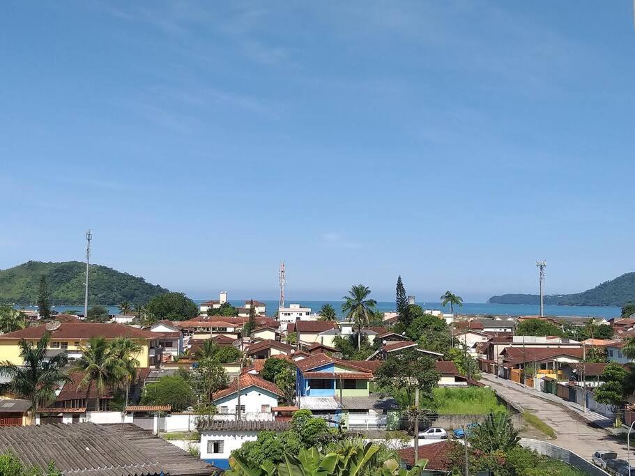 Incrível ap UBATUBA centro vista para o mar!