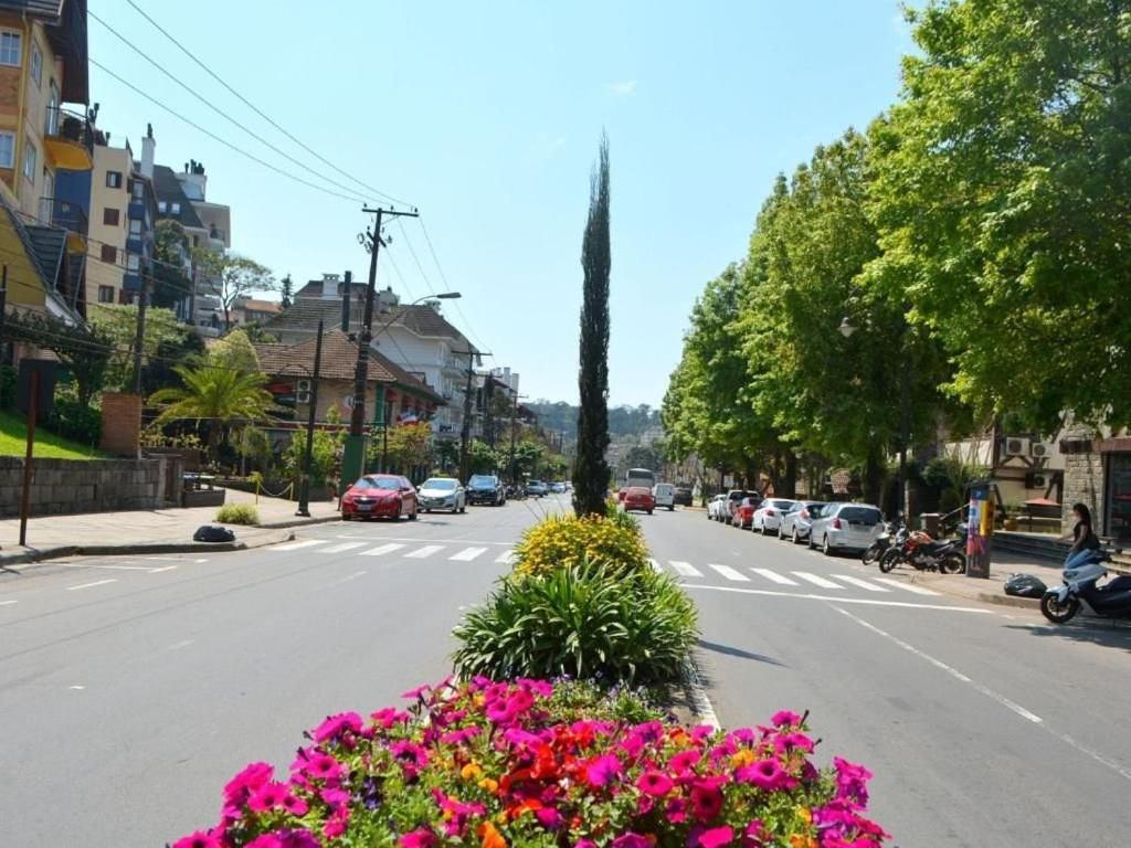 Locar-in Gramado - Duplex Solar da Borges
